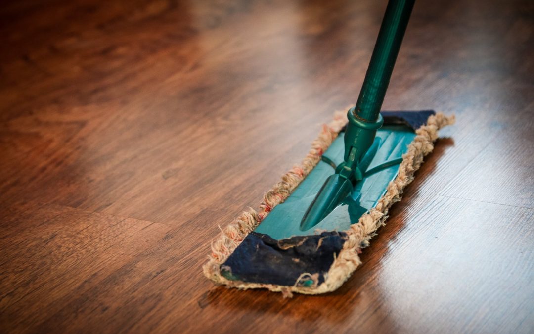 Best Wood Floor Mops: The Definitive Guide